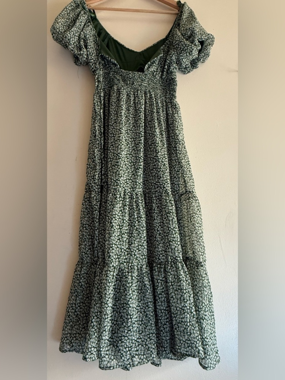 Trixxi Green Floral Maxi Dress with Puff Sleeves - Picture 3 of 4
